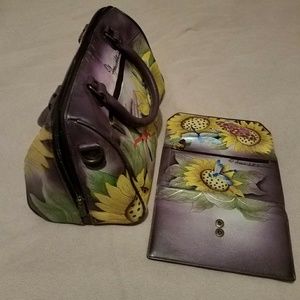 Purse and wallet